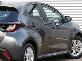 Toyota Yaris thumbnail 7