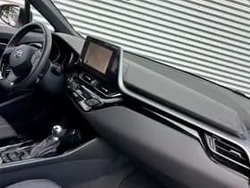 Toyota C-HR thumbnail 13