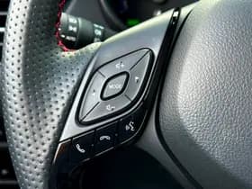 Toyota C-HR thumbnail 20