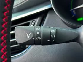 Toyota C-HR thumbnail 22