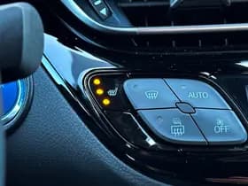 Toyota C-HR thumbnail 23