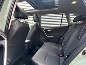 Toyota RAV4 thumbnail 19