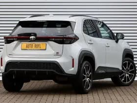 Toyota Yaris Cross thumbnail 2