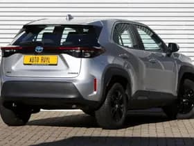 Toyota Yaris Cross thumbnail 2