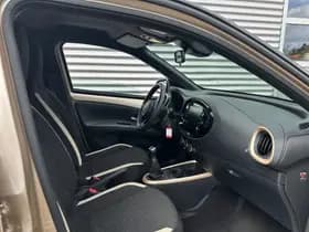 Toyota Aygo X thumbnail 4