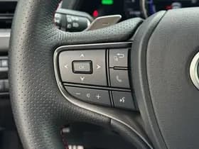 Lexus UX thumbnail 19