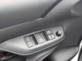 Toyota Yaris Cross thumbnail 19