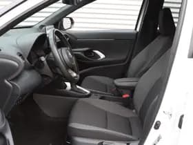 Toyota Yaris Cross thumbnail 4