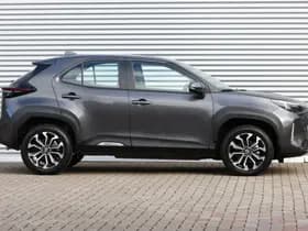 Toyota Yaris Cross thumbnail 3