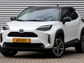 Toyota Yaris Cross thumbnail 1