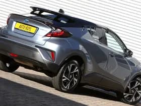 Toyota C-HR thumbnail 8