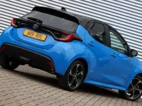 Toyota Yaris thumbnail 12