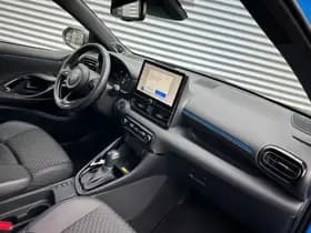 Toyota Yaris thumbnail 13