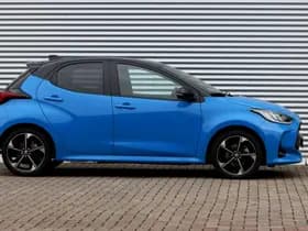 Toyota Yaris thumbnail 3