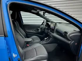 Toyota Yaris thumbnail 4