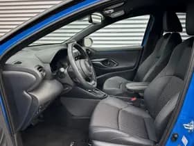 Toyota Yaris thumbnail 5