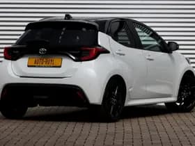 Toyota Yaris thumbnail 2