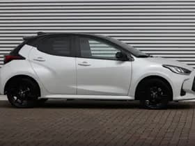 Toyota Yaris thumbnail 3
