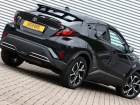 Toyota C-HR thumbnail 12