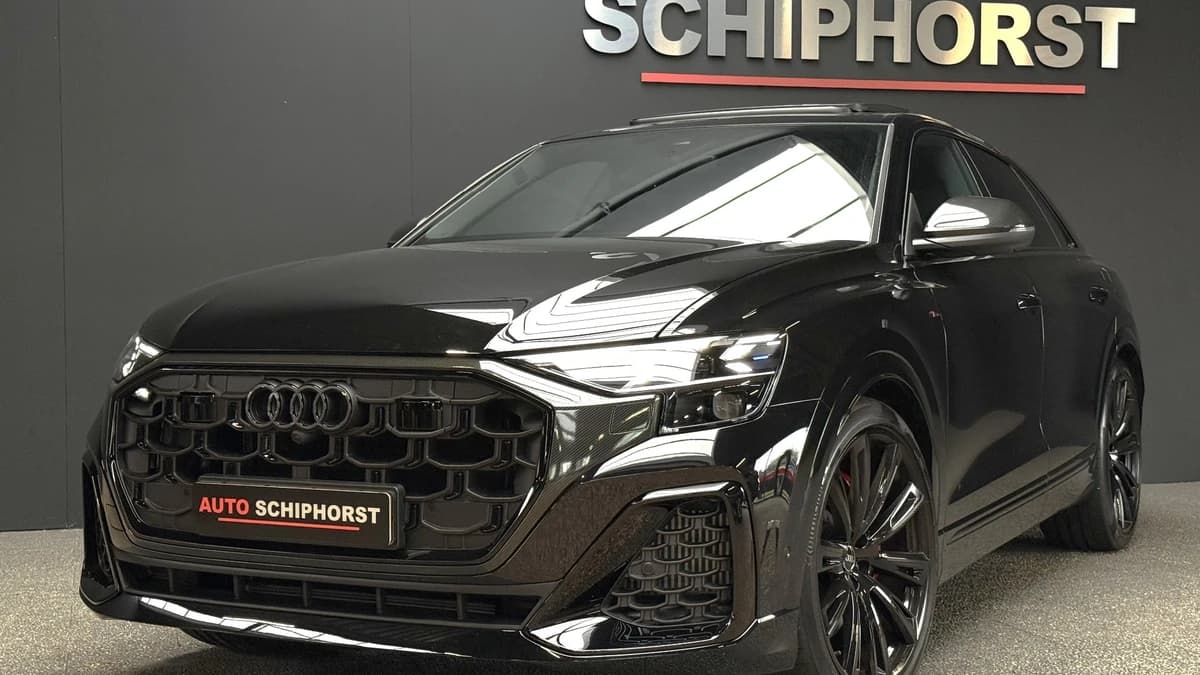 Audi Q8 — foto 1
