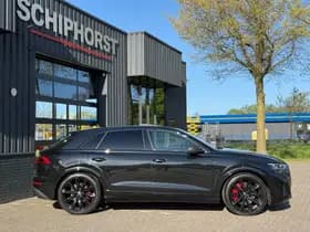 Audi Q8 thumbnail 3