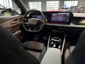 Audi Q3 thumbnail 3