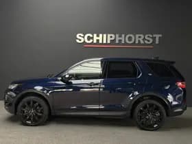 Land Rover Discovery Sport thumbnail 2