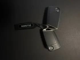 Volkswagen T-Roc thumbnail 18