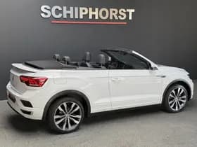Volkswagen T-Roc thumbnail 3