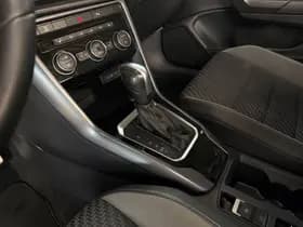 Volkswagen T-Roc thumbnail 4