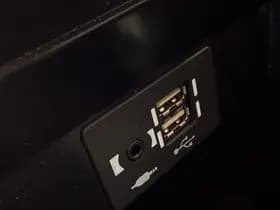 Lexus UX thumbnail 11