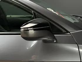 Lexus UX thumbnail 33