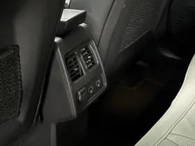 Renault Captur thumbnail 31