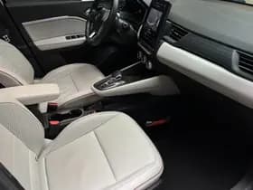 Renault Captur thumbnail 32