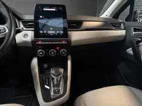 Renault Captur thumbnail 5