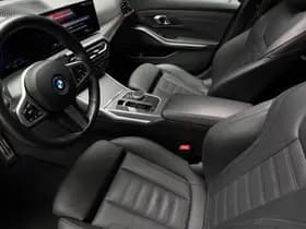 BMW 3-Serie thumbnail 4
