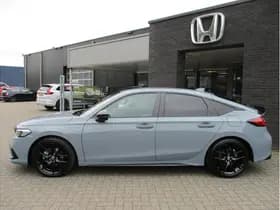 Honda Civic thumbnail 3