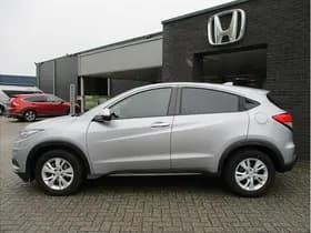 Honda HR-V thumbnail 2