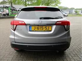Honda HR-V thumbnail 4
