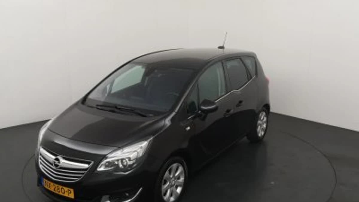 Opel Zafira Tourer 1.4 TURBO 140 pk Edition Automaat — foto 1