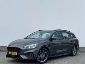 Ford Focus thumbnail 4