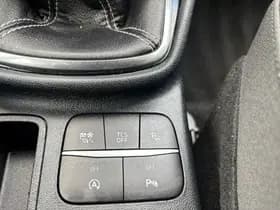 Ford Fiesta thumbnail 16