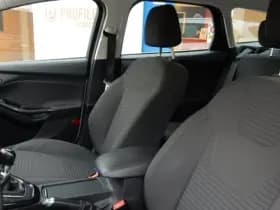 Ford Focus Wagon 1.0 125PK Titanium thumbnail 9