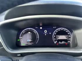 Toyota Corolla Cross Hybrid 140 Dynamic thumbnail 13