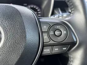 Toyota Corolla Cross Hybrid 140 Dynamic thumbnail 18