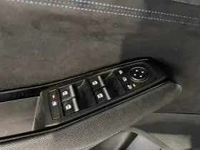 Renault Austral 1.2 E-Tech full hybrid 200 Iconic Esprit Alpine thumbnail 18