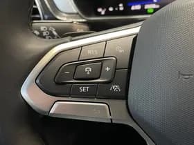 Volkswagen T-Cross thumbnail 10