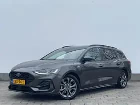 Ford Focus thumbnail 3