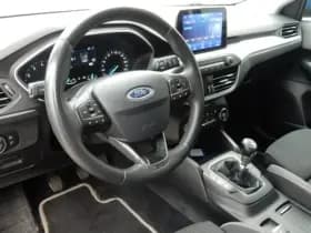 Ford Focus 1.0 Trend Edition Business 5-drs thumbnail 14