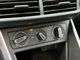 Volkswagen Polo thumbnail 24